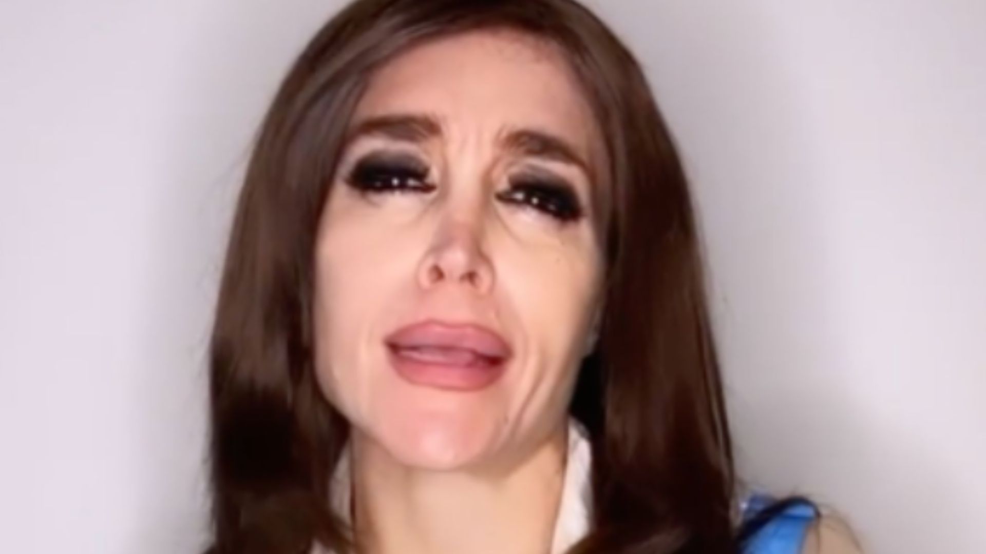 Quem é a ex-namorada de Javier Milei? Comediante é imitadora de rival do novo presidente da Argentina