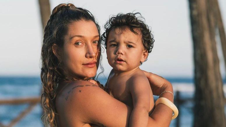 Gabriela Morais mostra barrigão de 2ª gravidez ao posar do lado do primeiro filho, Lion