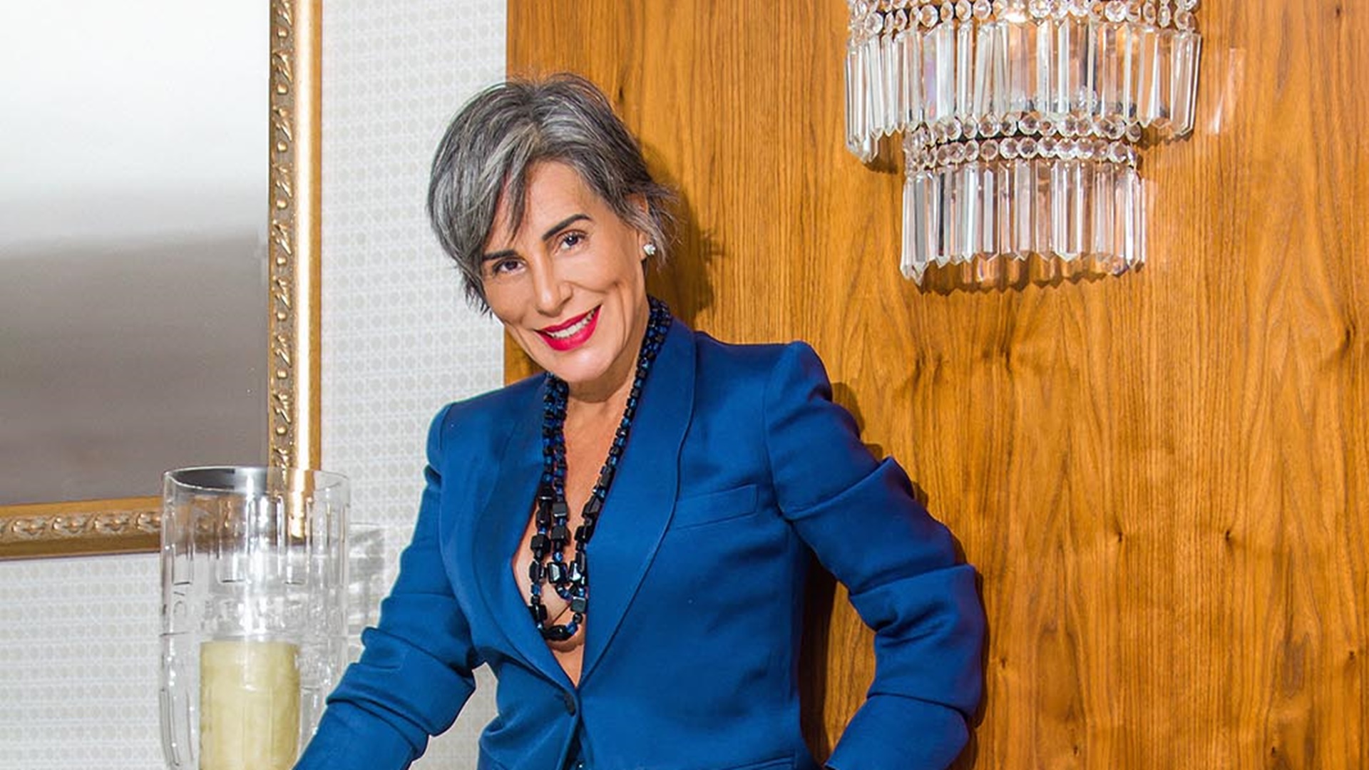 Aos 60 anos, Gloria Pires revela como superou crise de idade: “Não tinha uma bula”