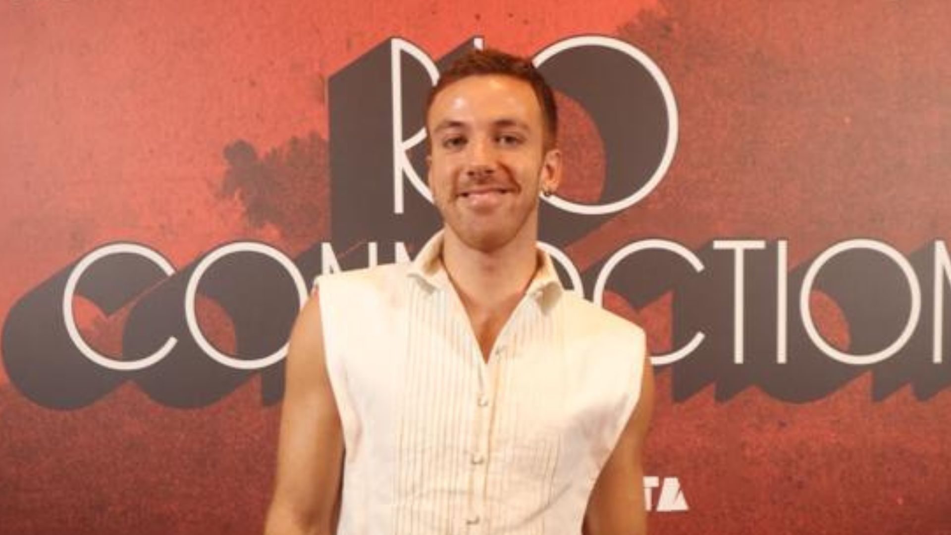 João Côrtes abre o jogo sobre gravar série em inglês: ‘Naturalidade um pouco maior’