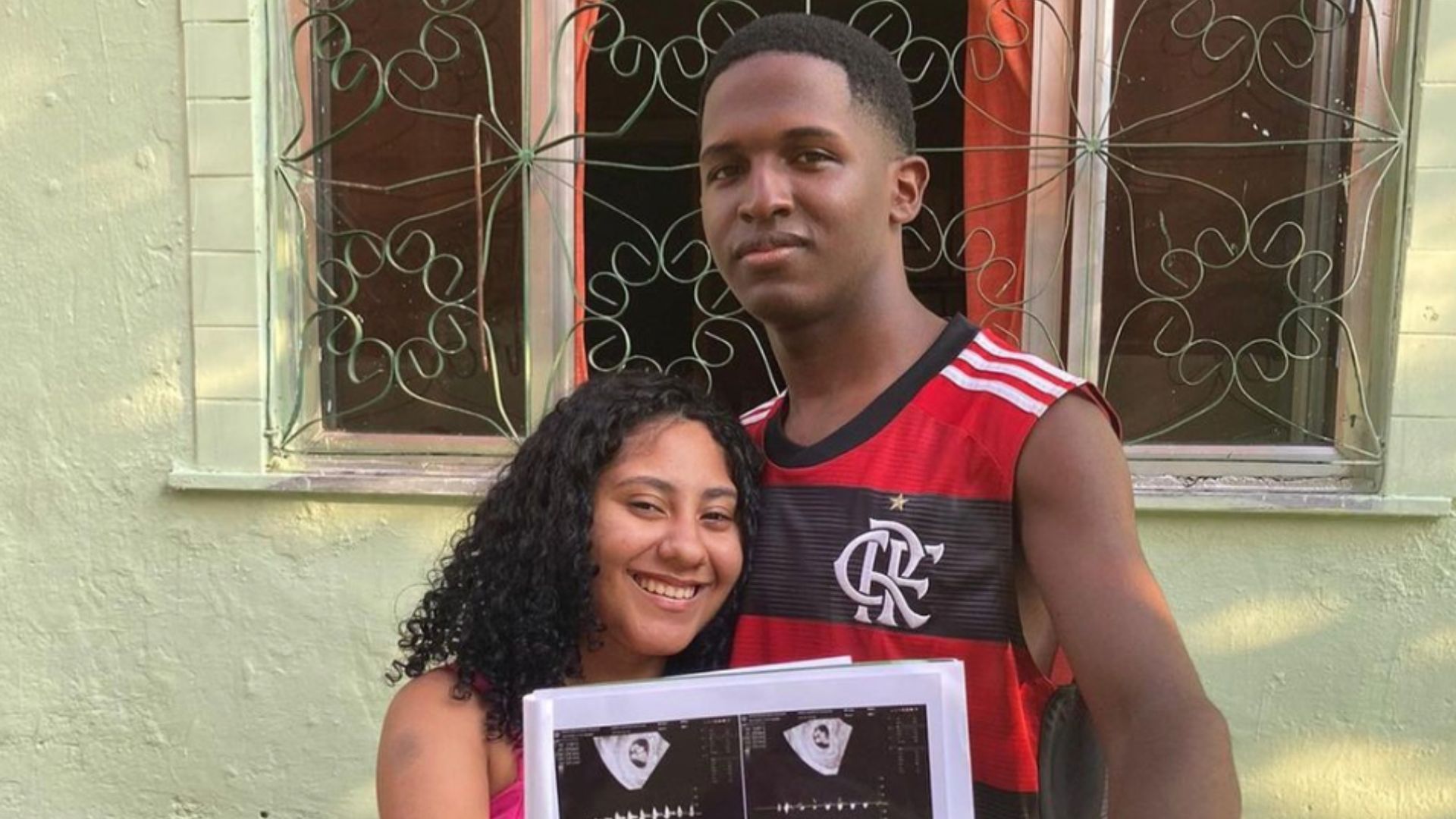 Jovem que descobriu gravidez de quíntuplos perde os bebês: “Momento delicado”