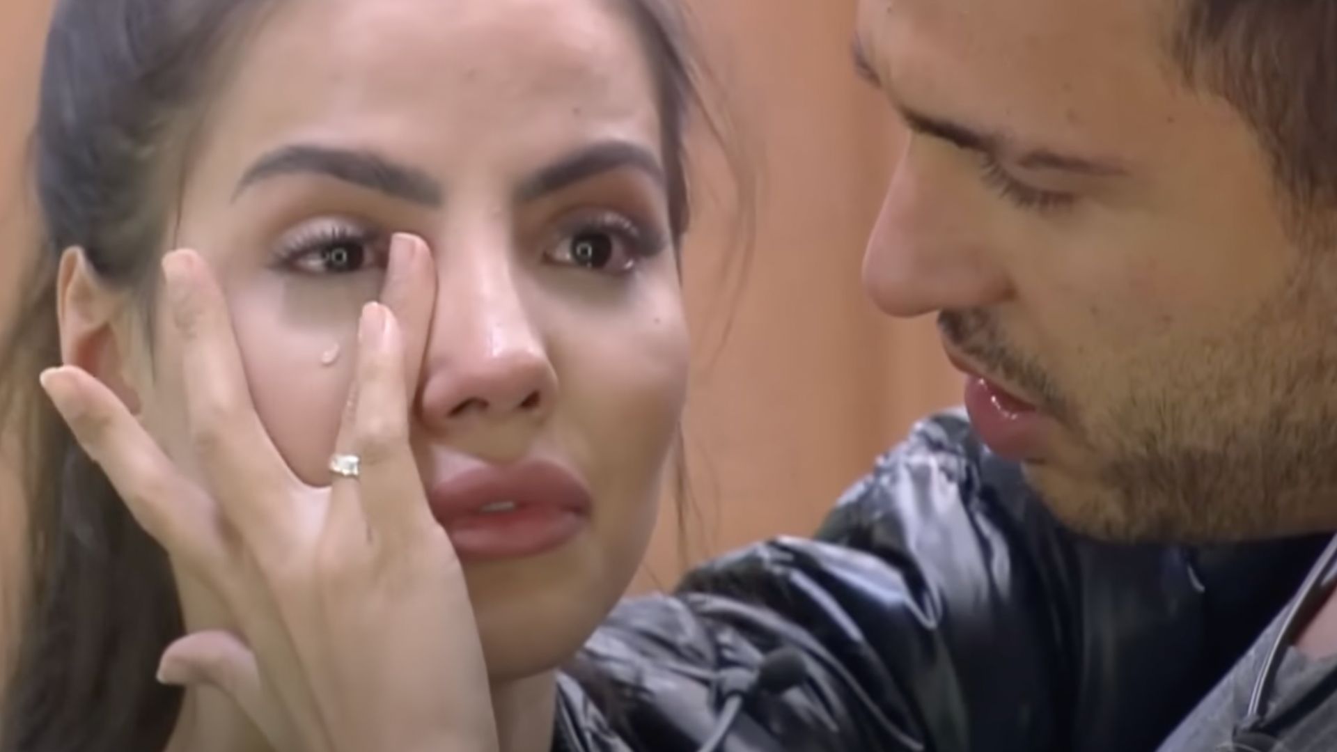 Luana Andrade teve crise de choro por culpa da aparência: “Tá me incomodando”