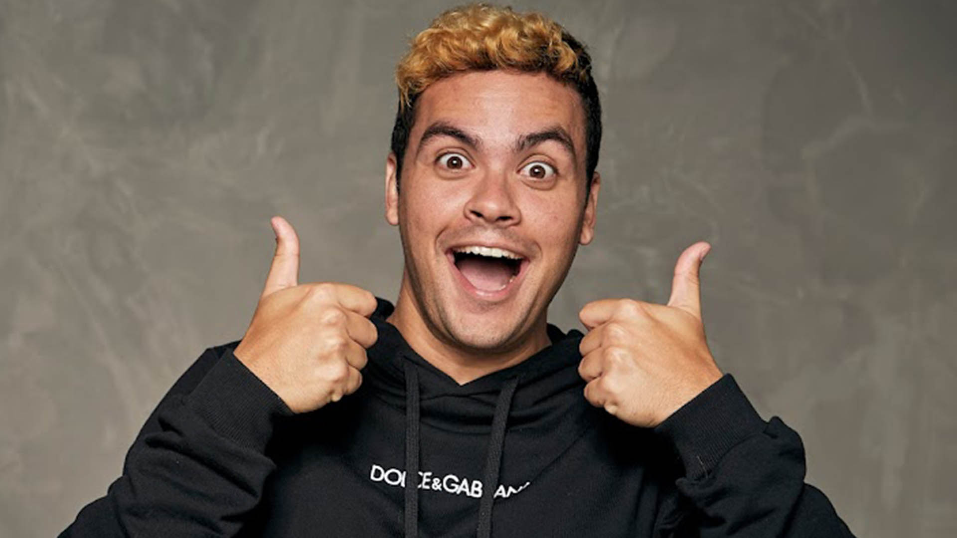 Luccas Neto assina contrato para ter o seu próprio programa no SBT