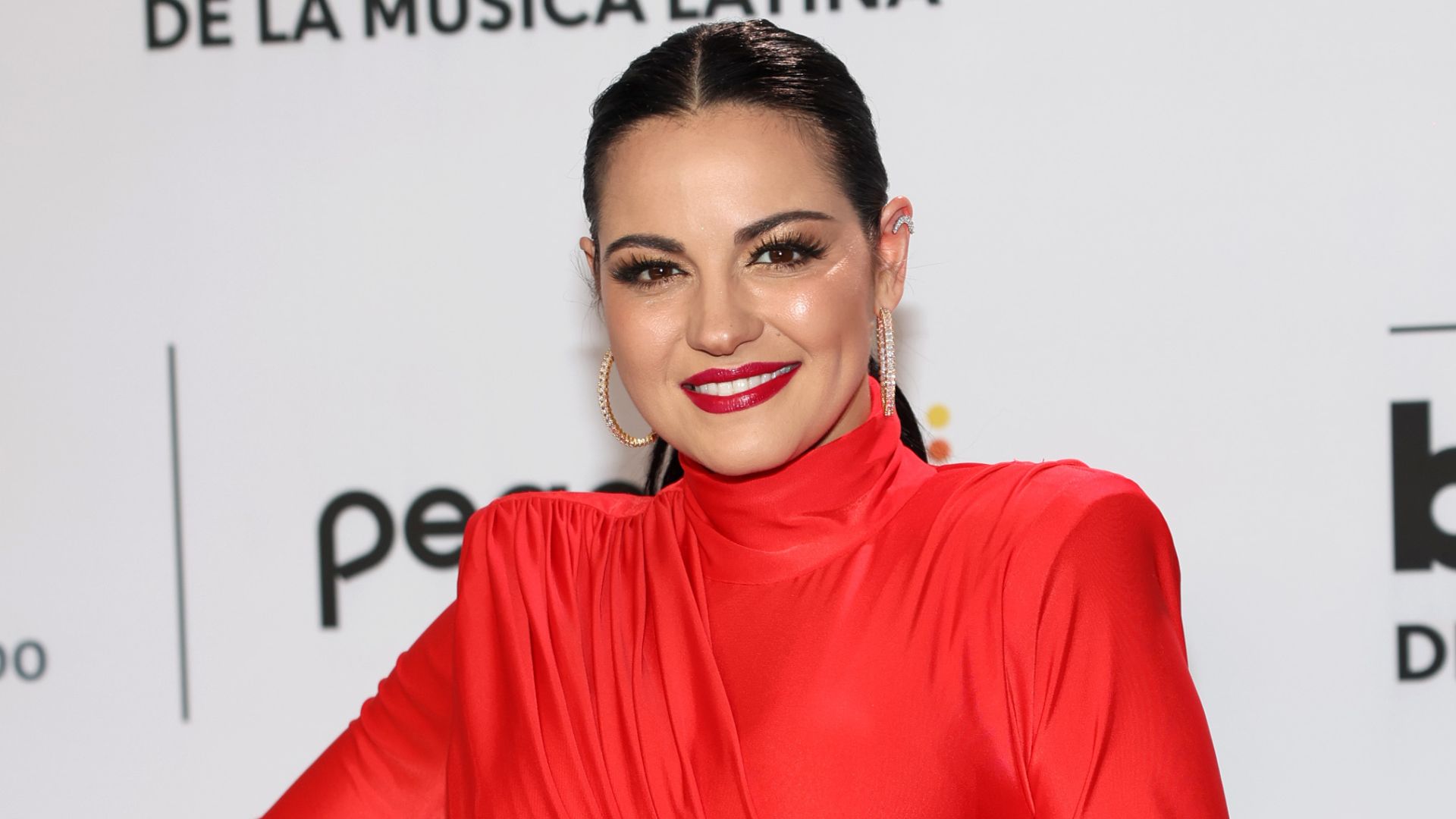 Maite Perroni comete gafe durante show do RBD no Rio de Janeiro