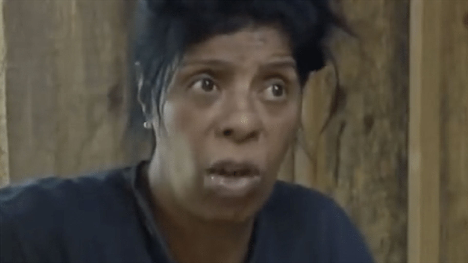 A Fazenda 15: Márcia Fu reclama de peões: ‘Tá fedendo’