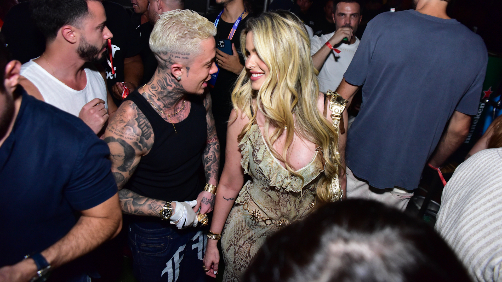 Namoro ou amizade? Yasmin Brunet e MC Daniel são flagrados juntos