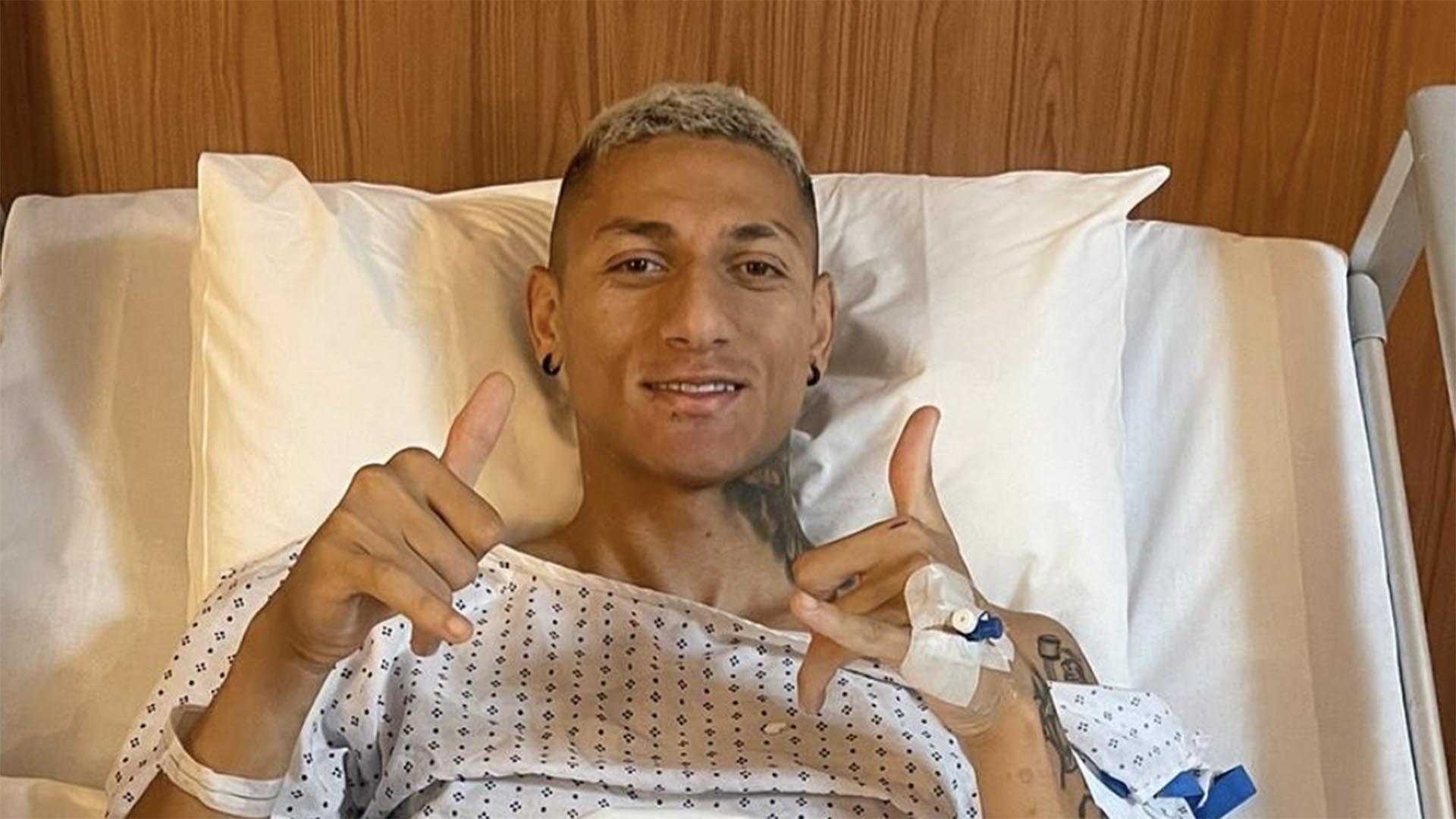 Richarlison passa por cirurgia e explica o que aconteceu