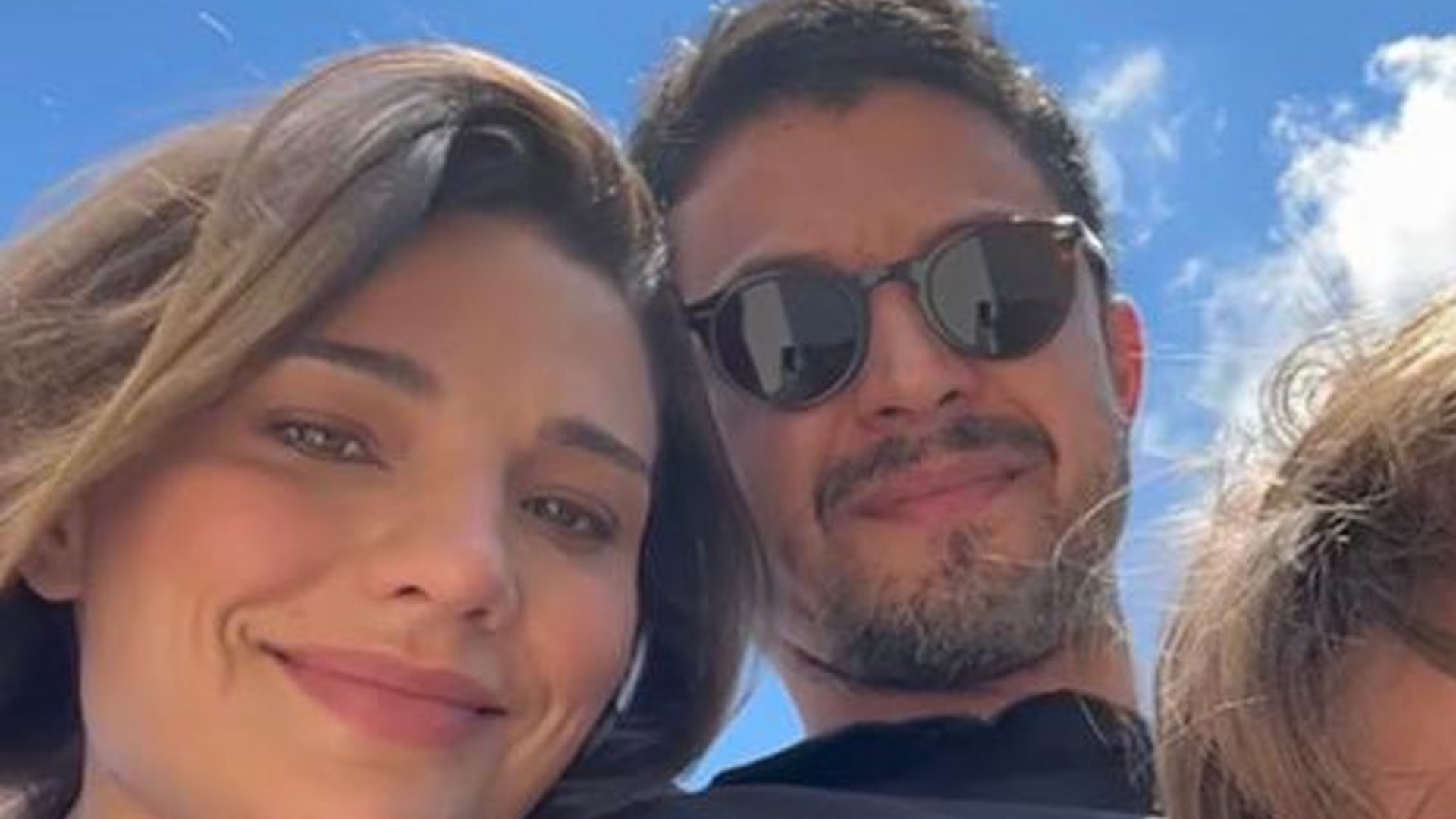 Romulo Estrela se declara no aniversário da esposa: “Te amo”