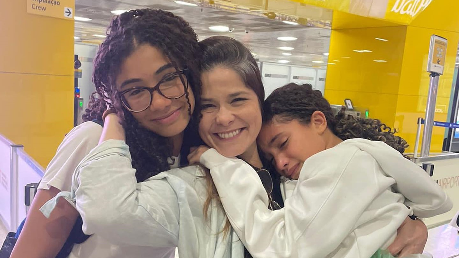 Quem é o pai da filha de Samara Felippo? Ex-jogador de basquete mora nos EUA