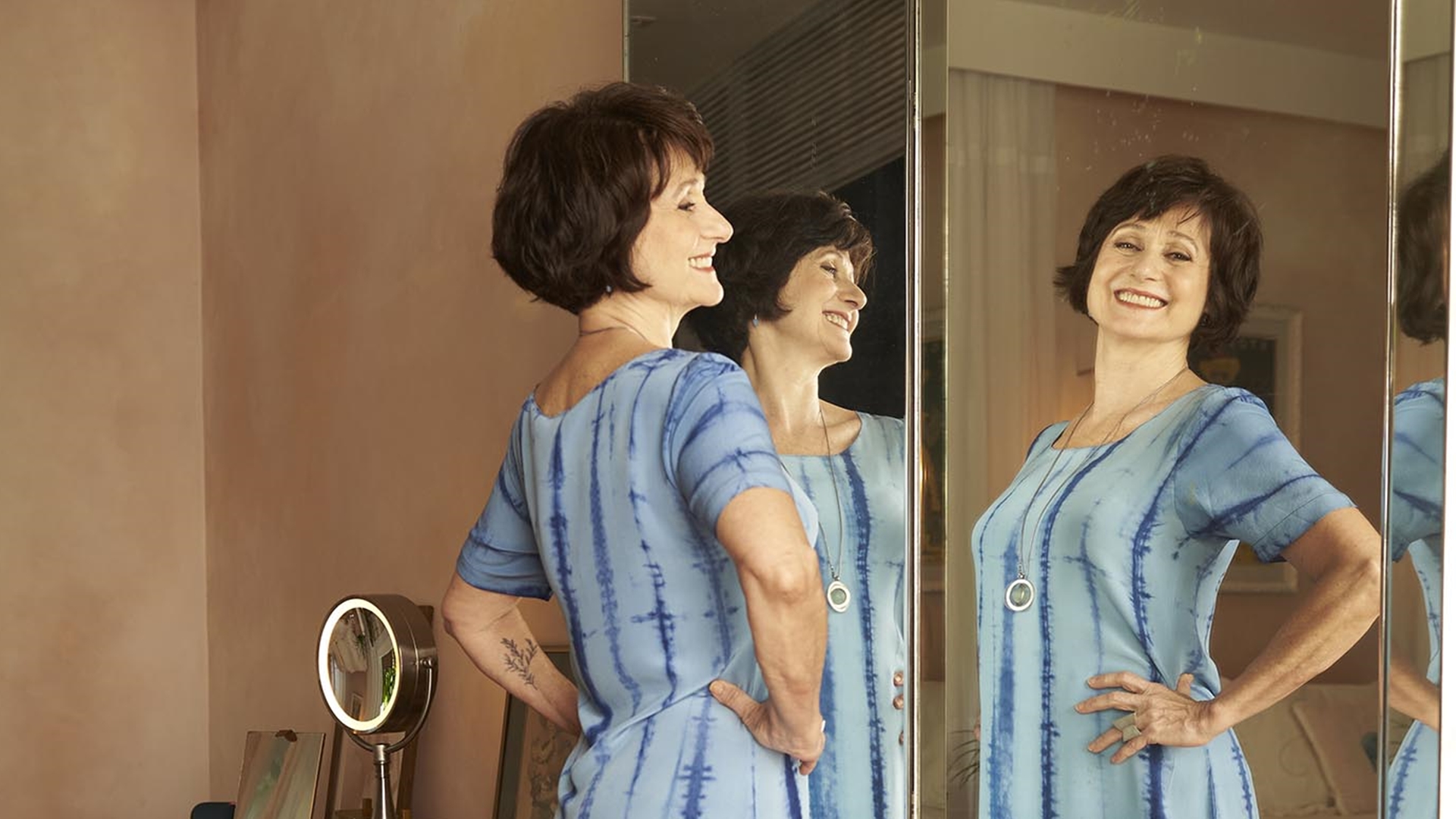 Aos 70 anos, Zeze Polessa exalta jovialidade e diz: “Eu adoro o meu corpo”