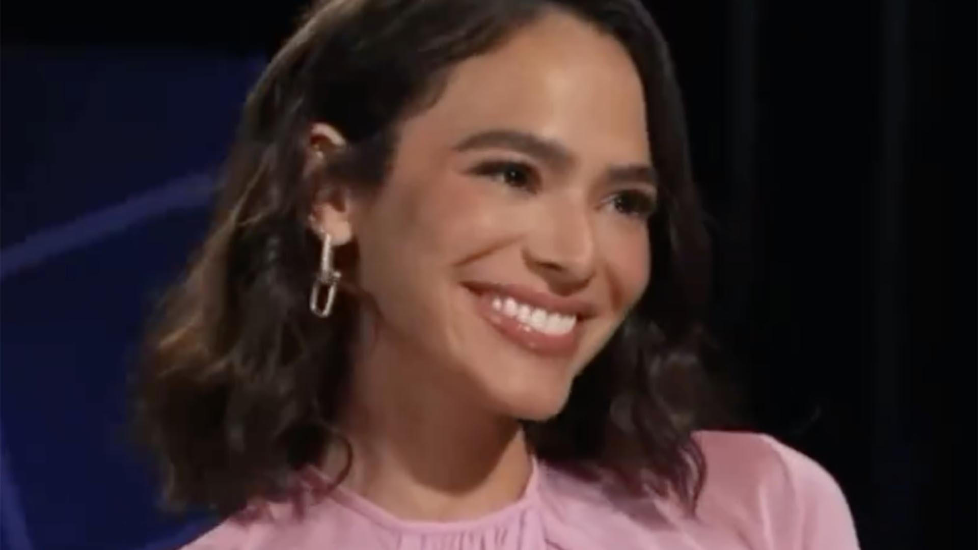 Bruna Marquezine conta sobre a casa que divide com Anitta: ‘Muito caro’
