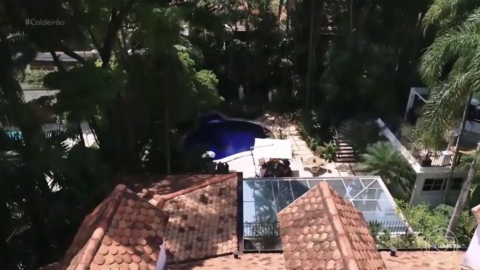 Como é a casa de Ana Maria Braga? Ela abre as portas da mansão luxuosa