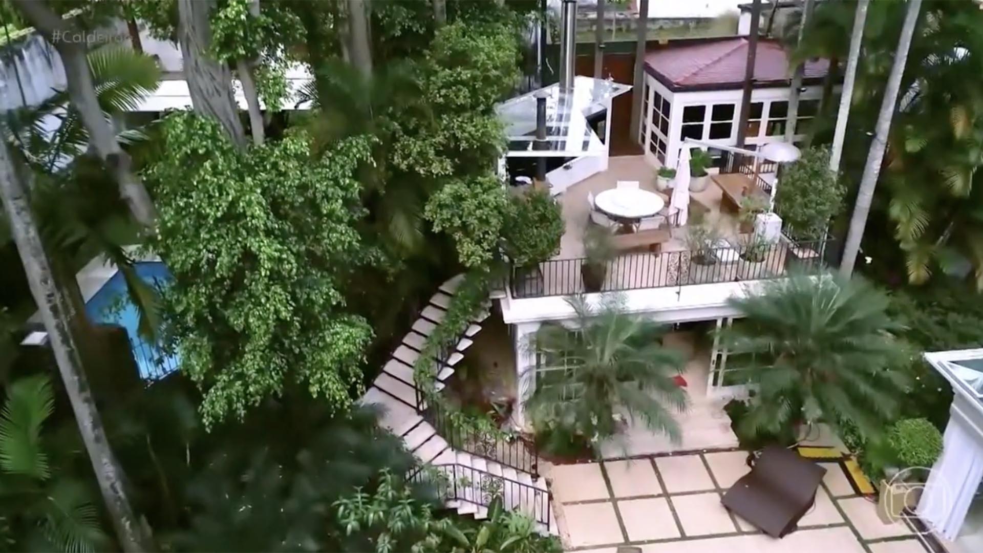 Como é a casa de Ana Maria Braga? Ela abre as portas da mansão luxuosa