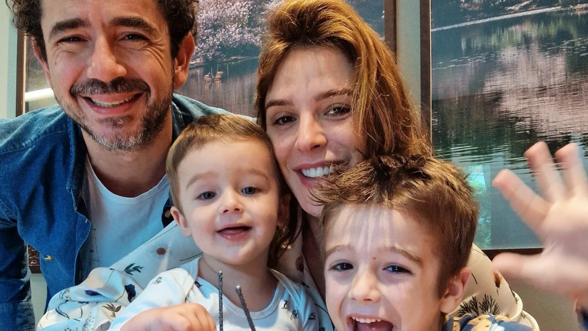 Com foto em família, Felipe Andreoli celebra aniversário de Rafa Brites: “Melhor pessoa”