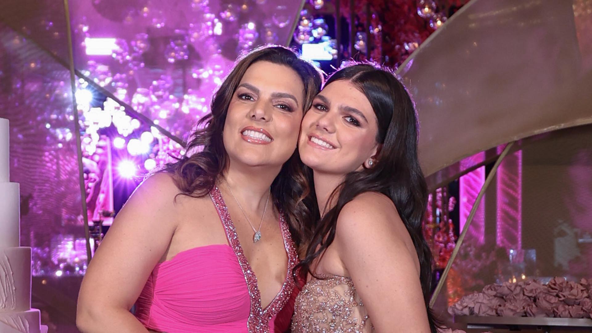 Apresentadora do GNT, Georgia Bianka faz festa luxuosa nos 15 anos da filha