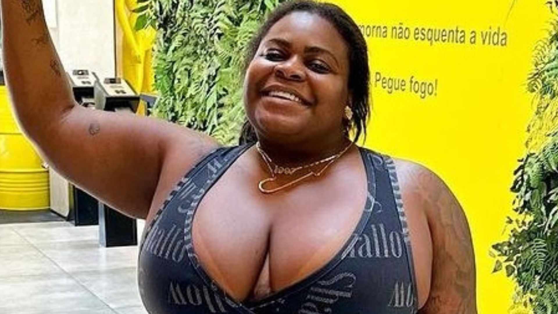 De look fitness, Jojo Todynho mostra o corpo e revela que perdeu 26 kg: ”Resultado”