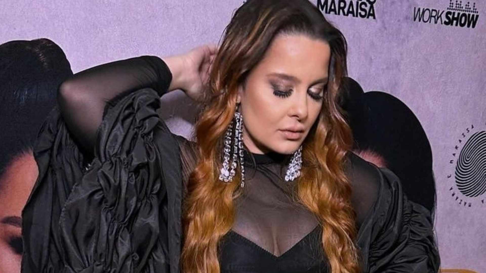 Após dois meses, Maiara revela resultado de plástica em roupa transparente