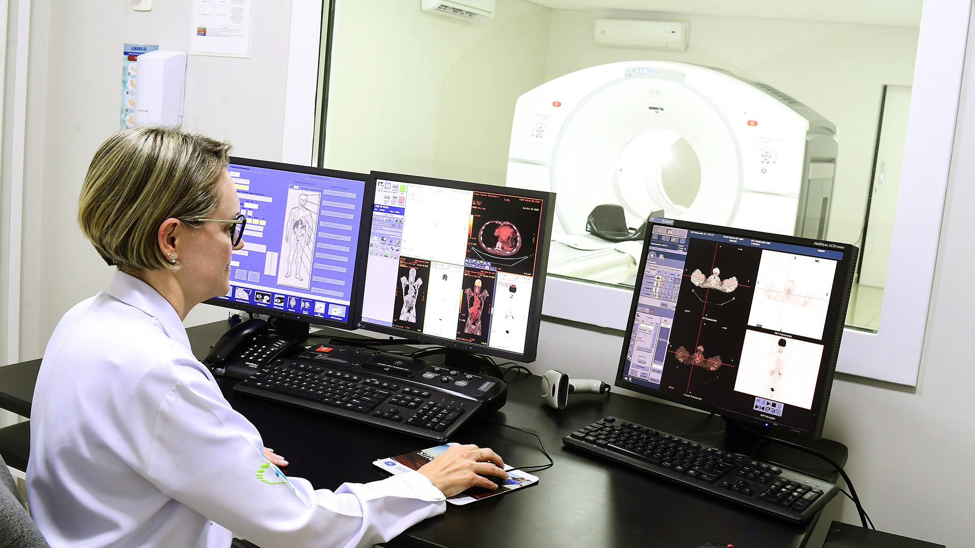 Saiba como a medicina nuclear atua no combate ao Câncer de Mama