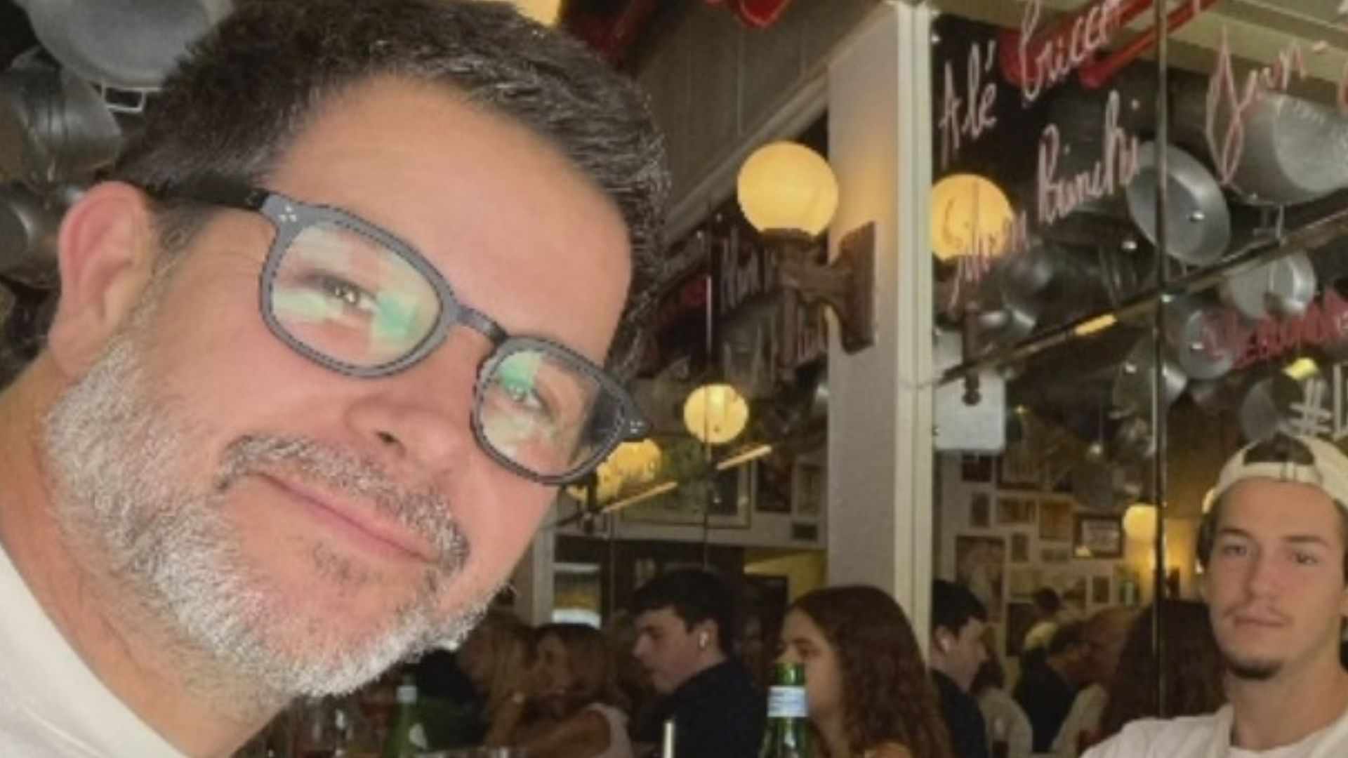 Murilo Benício surge em foto rara com os filhos: ”Dia das Crianças”
