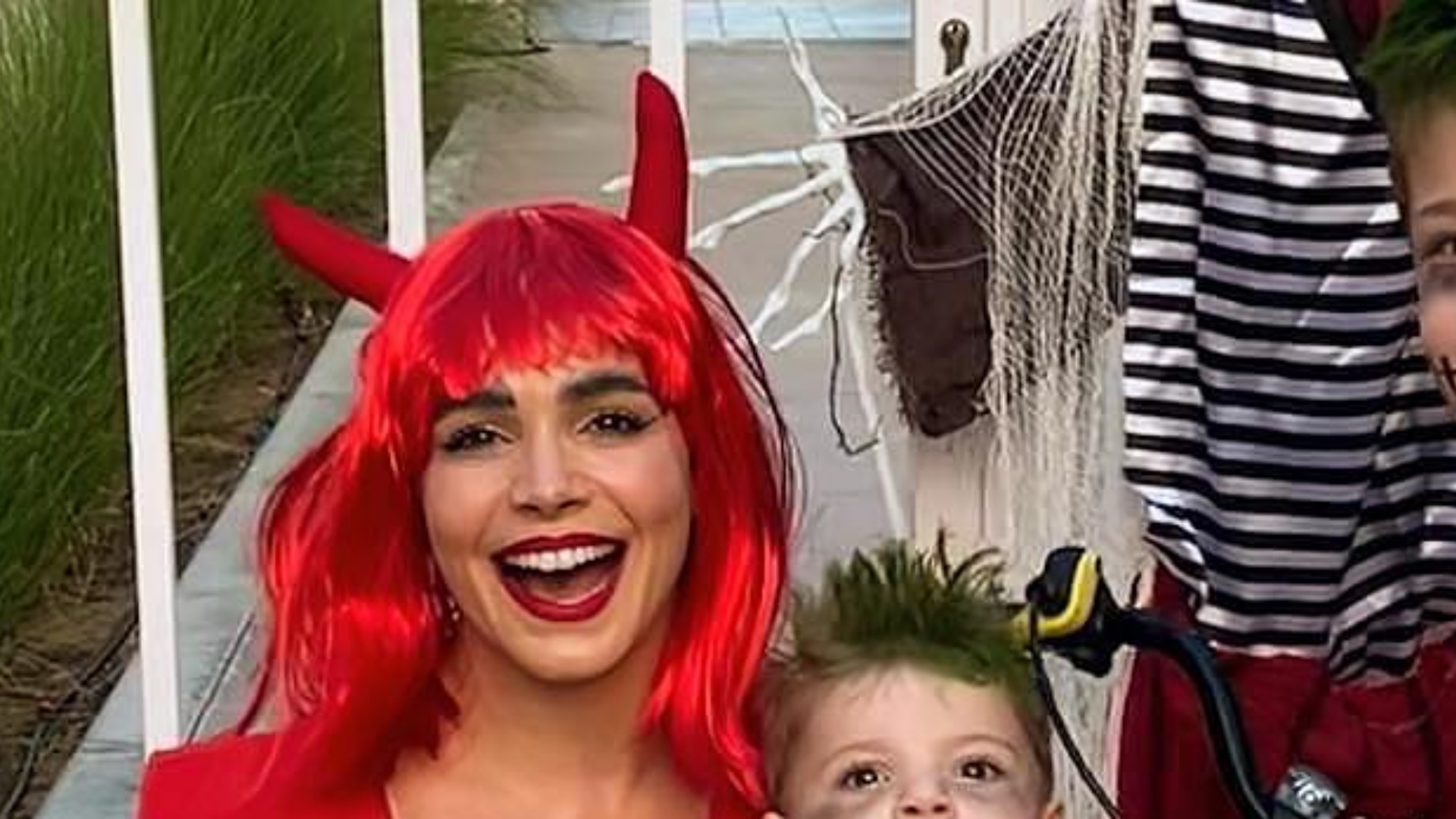 Sabrina Petraglia curte Halloween ao lado dos filhos: “Nos divertimos muito”
