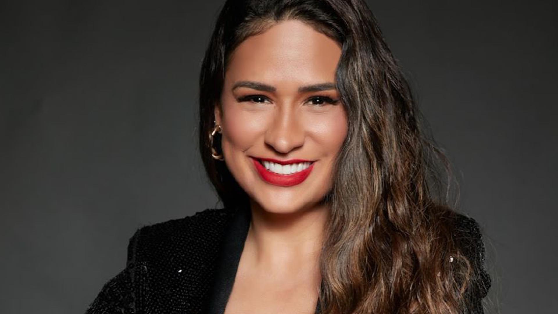 Simone Mendes celebra nova conquista na carreira solo: ‘Transbordando de tanta alegria’