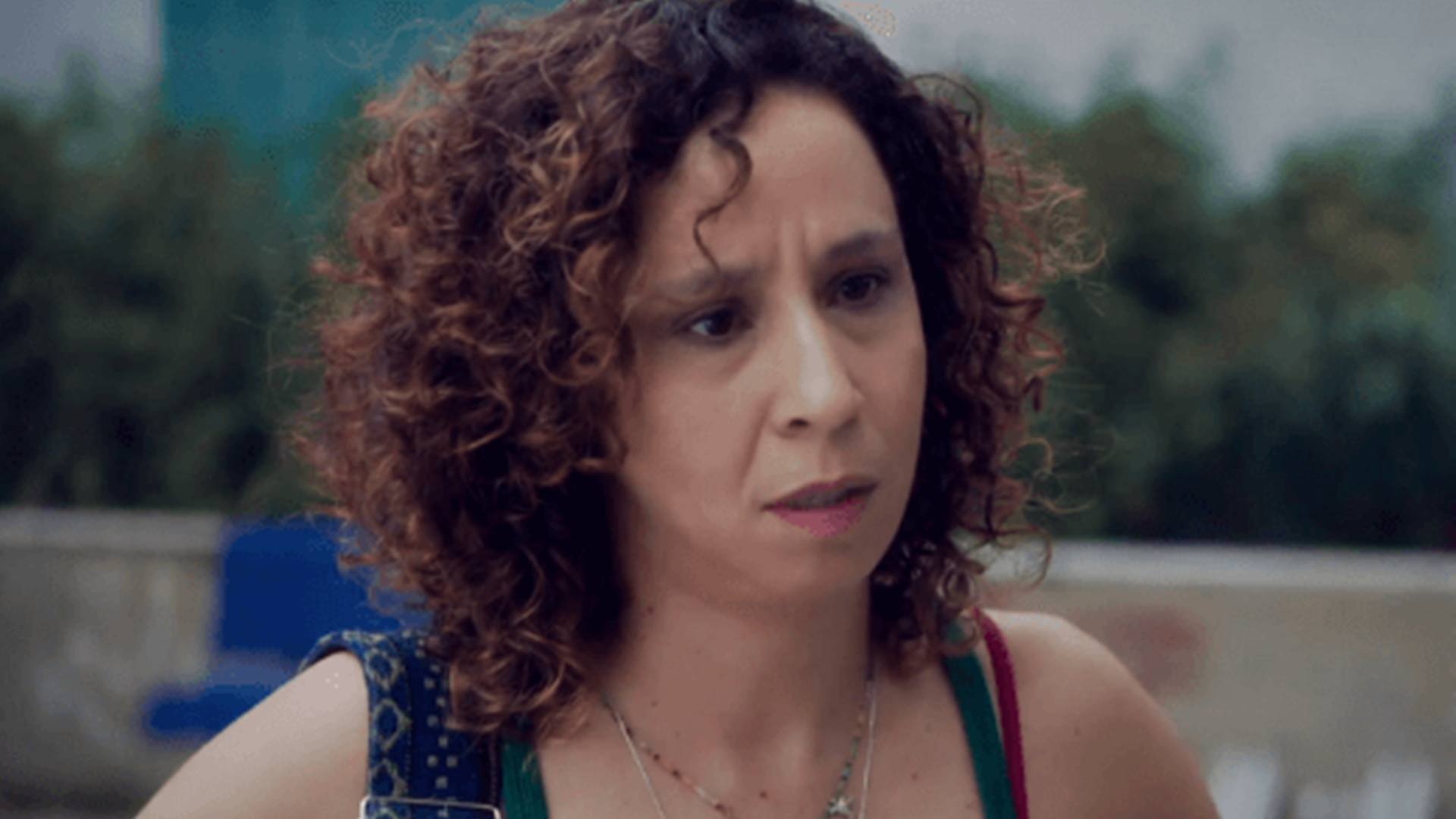 Destaque em Elas por Elas, Thalia Carauta defende sororidade: ‘Amadureceu’