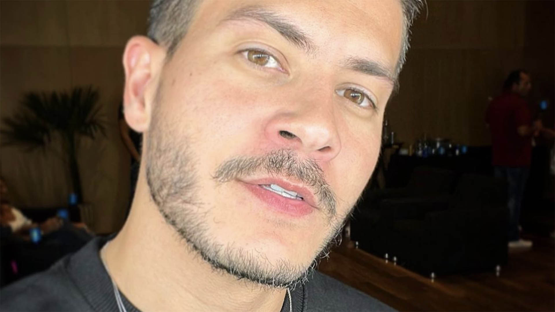 Arthur Aguiar revela fim do namoro com a mãe de seu segundo filho