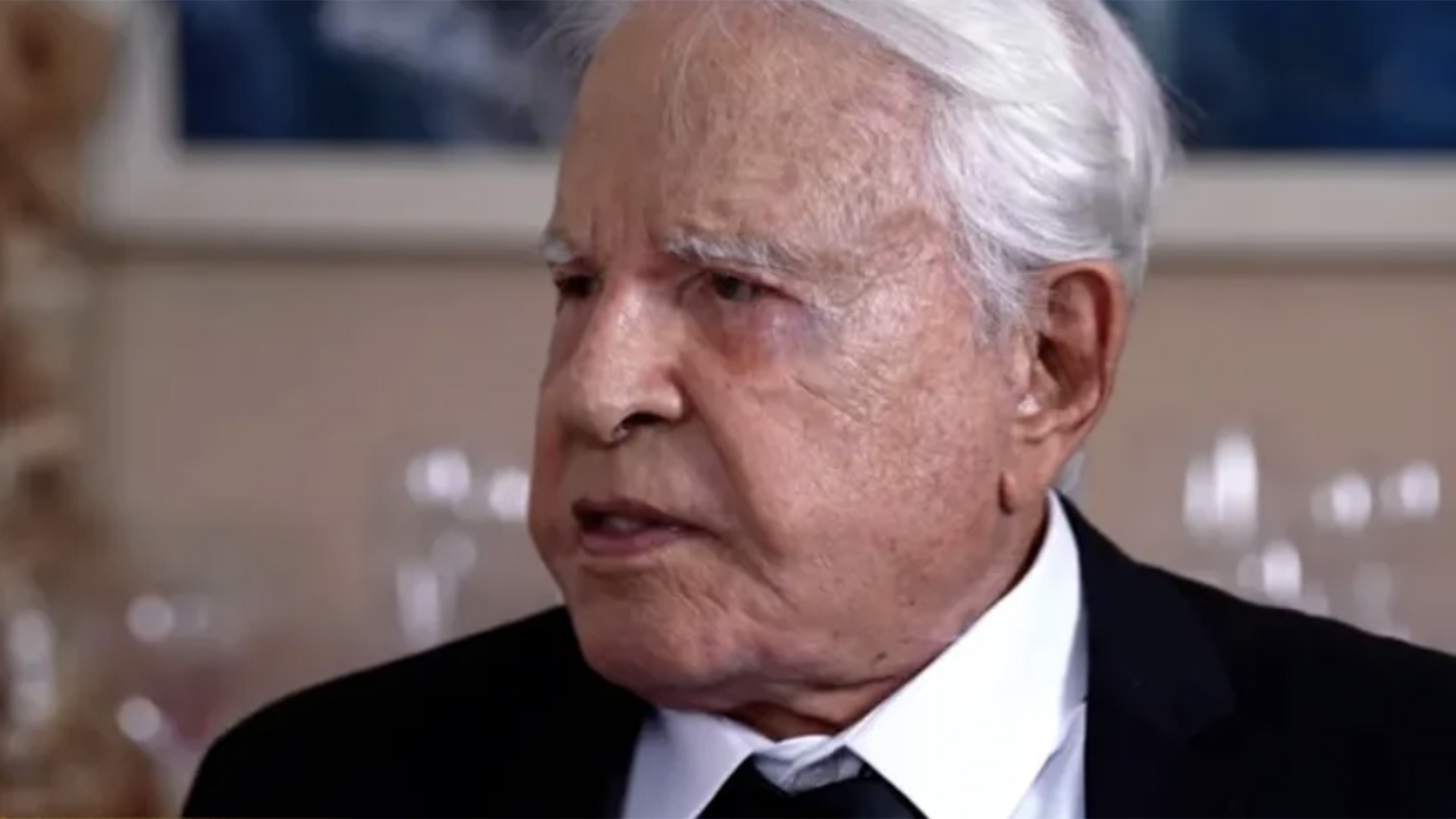 Cid Moreira comove ao falar da morte da filha: ‘Não conseguiu’