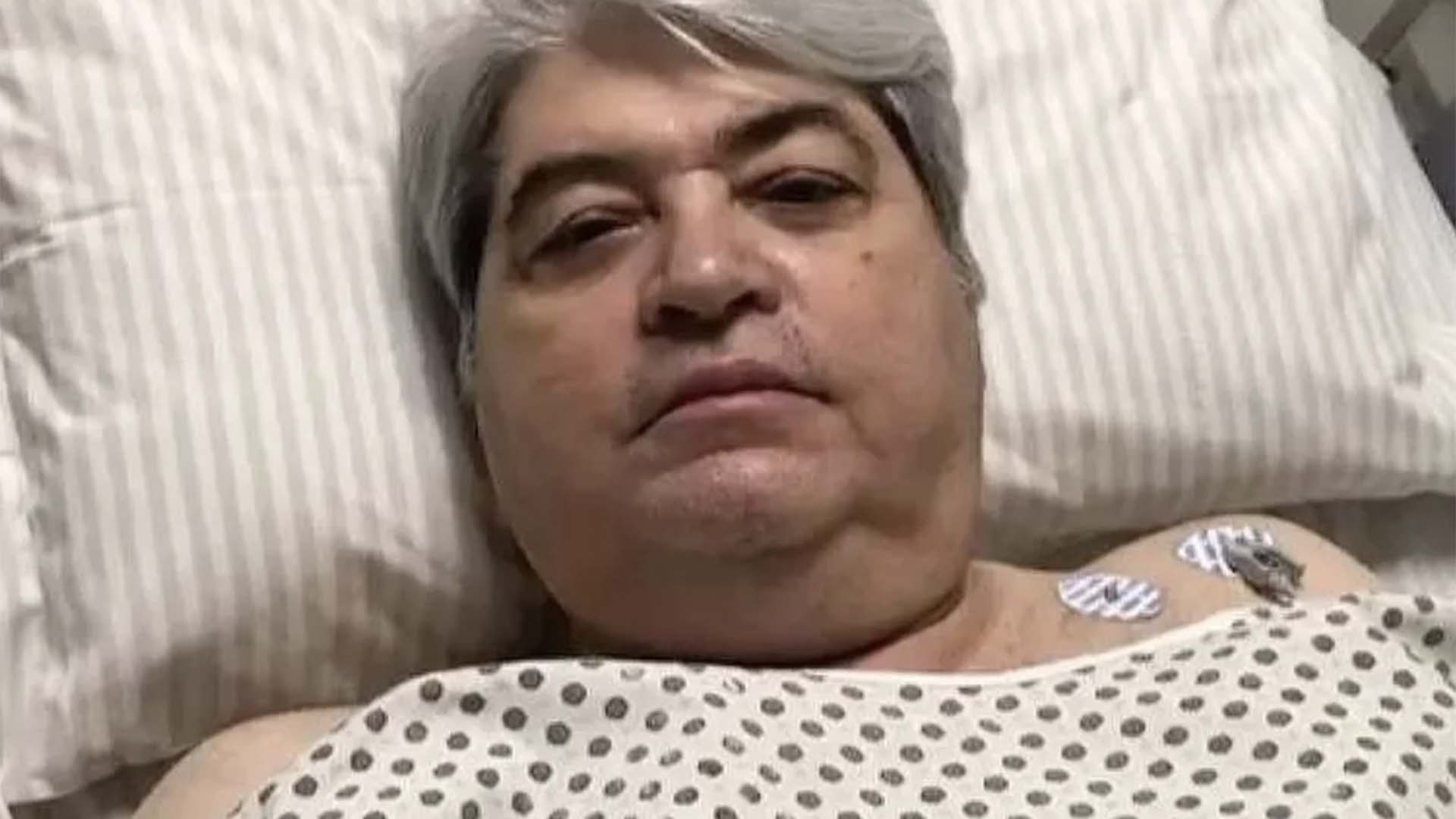 Qual é o estado de saúde de Datena após passar por cirurgia?