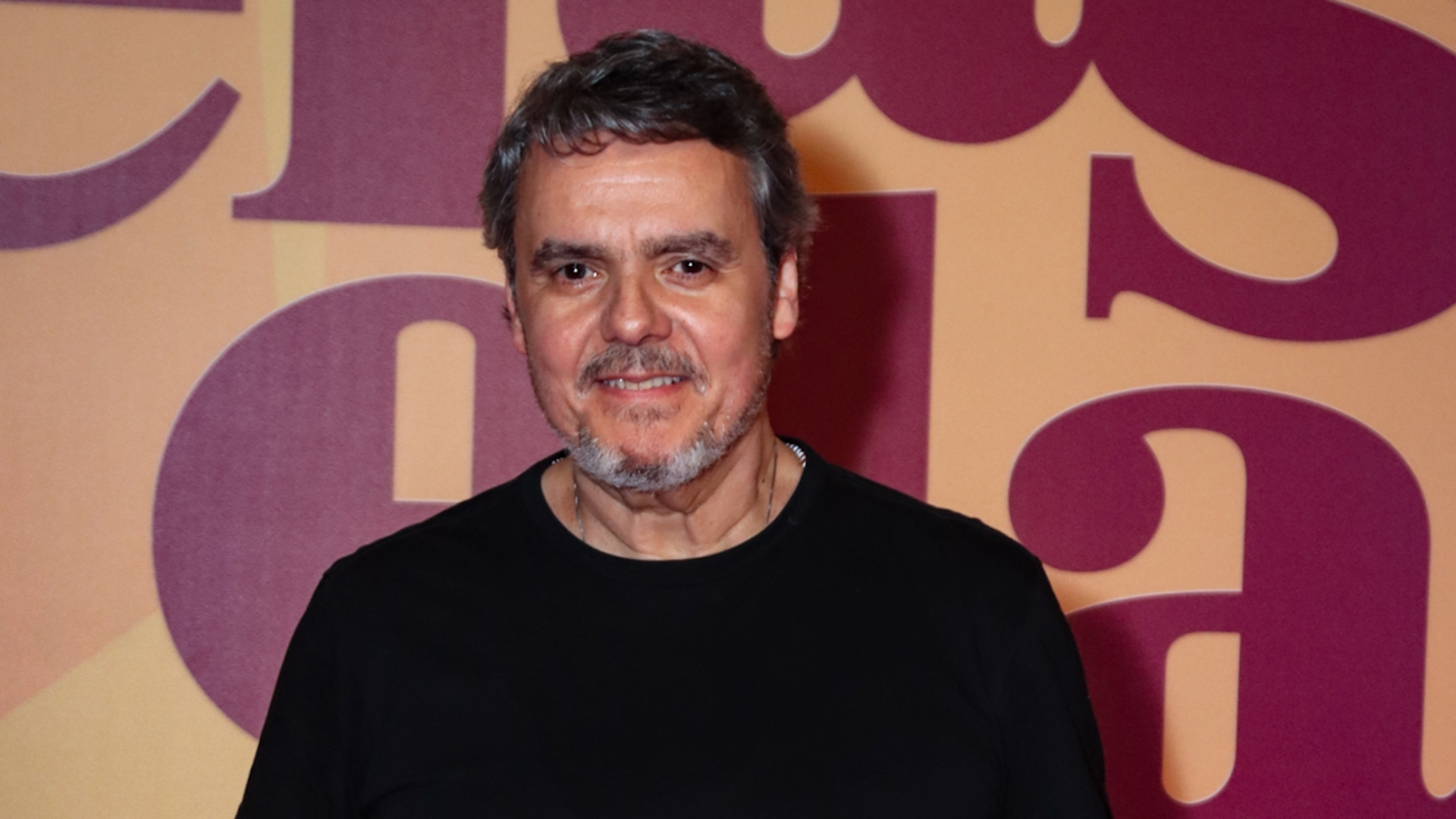 Cassio Gabus Mendes revive Elas por Elas e fala sobre nova geração do elenco: ‘Tsunami’