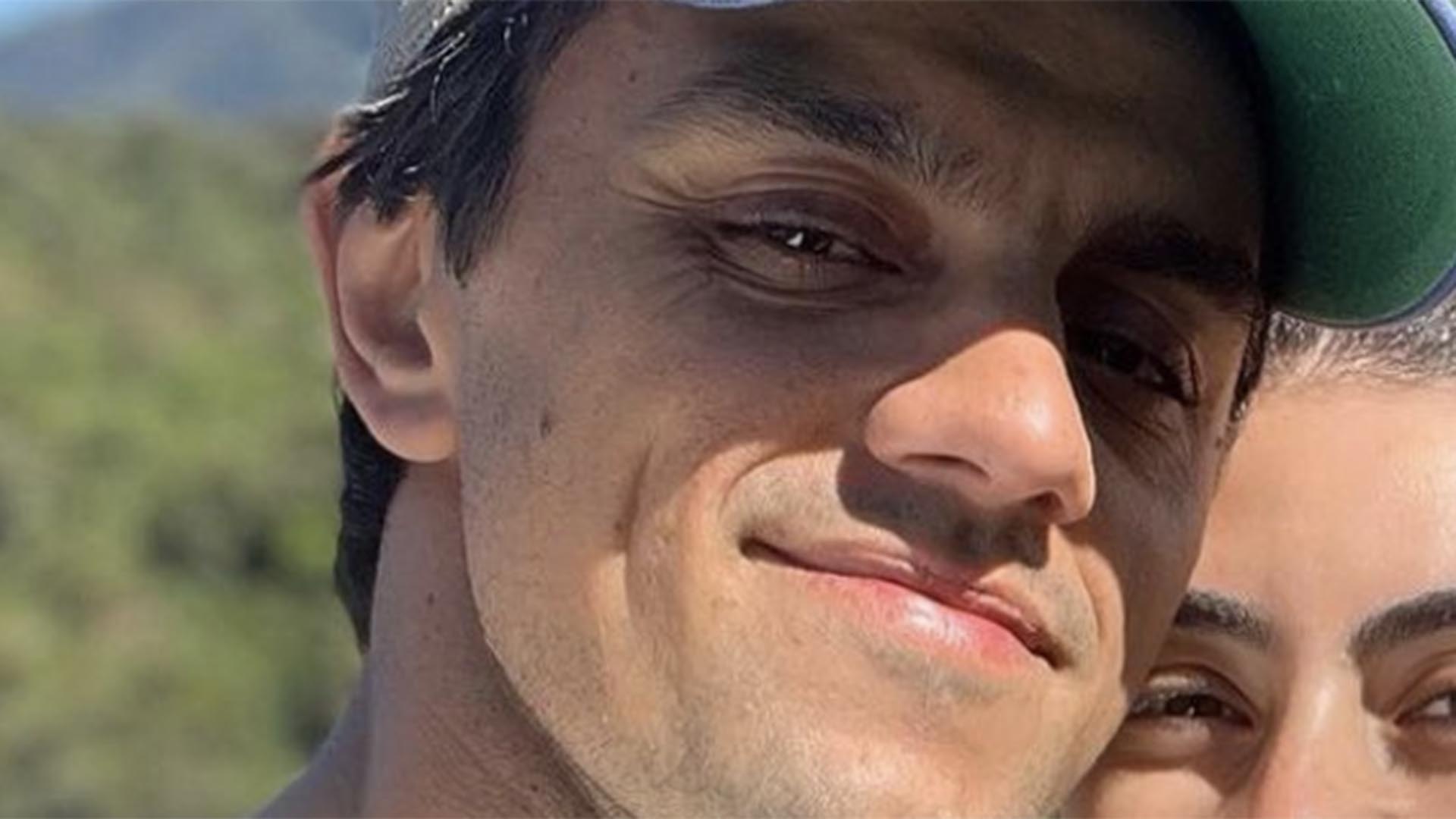Quem é a esposa de Felipe Simas? Ator tem três filhos com influencer