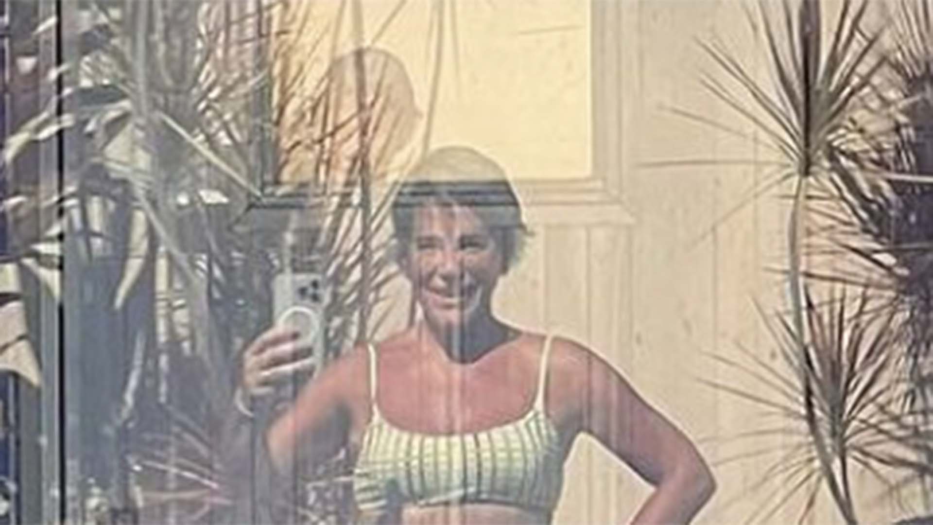 Gloria Pires exibe toda a sua beleza ao renovar o bronzeado em dia de folga