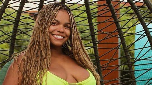 Radiante, Jeniffer Nascimento mostra o barrigão e comemora sete meses de gravidez