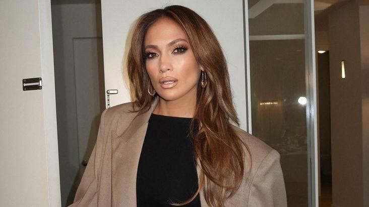 Jennifer Lopez coloca cobertura duplex luxuosa em Nova York para vender por R$ 122 milhões