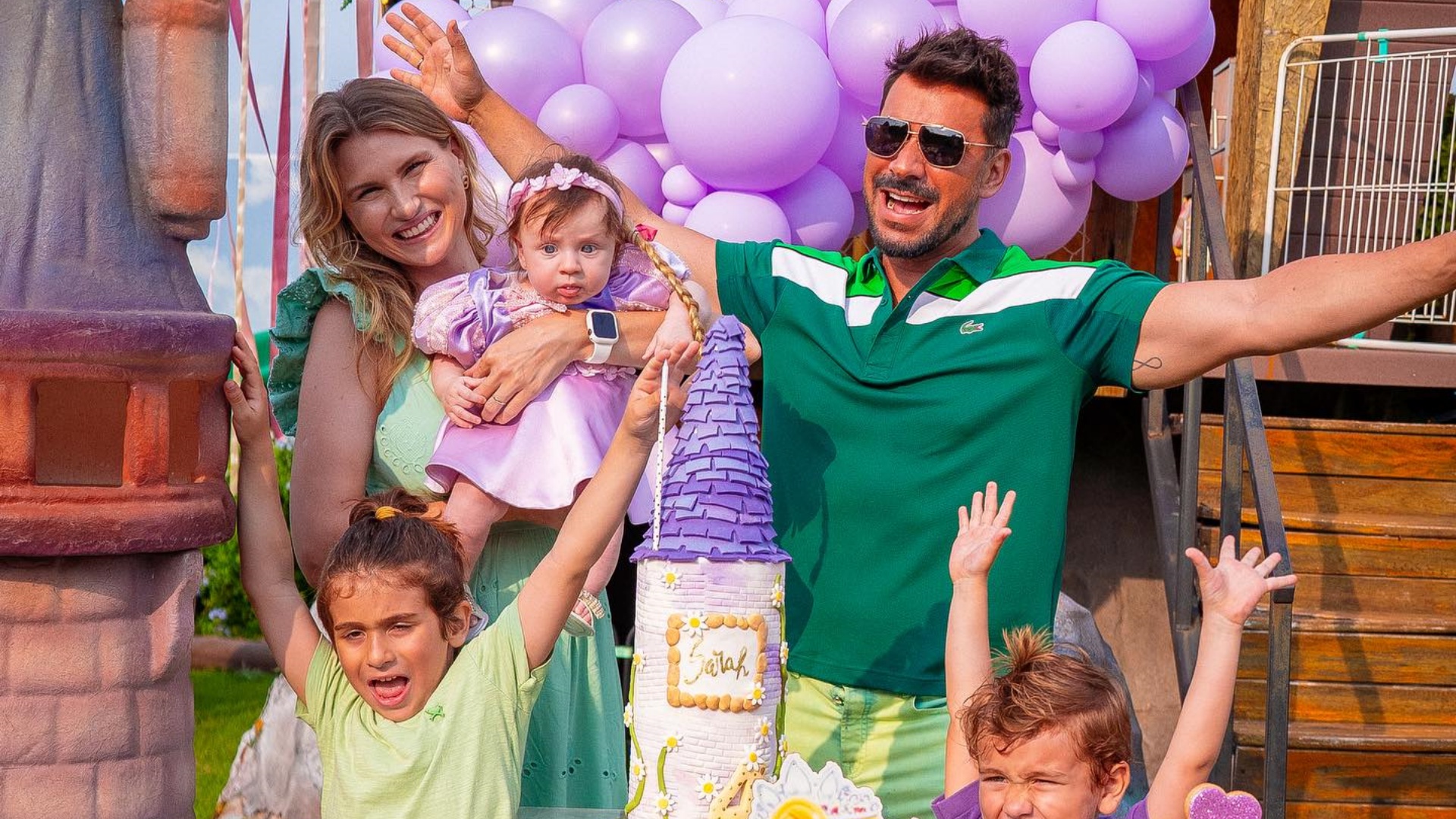 Julio Rocha e Karoline Kleine comemoram o quarto mês da filha com festa luxuosa