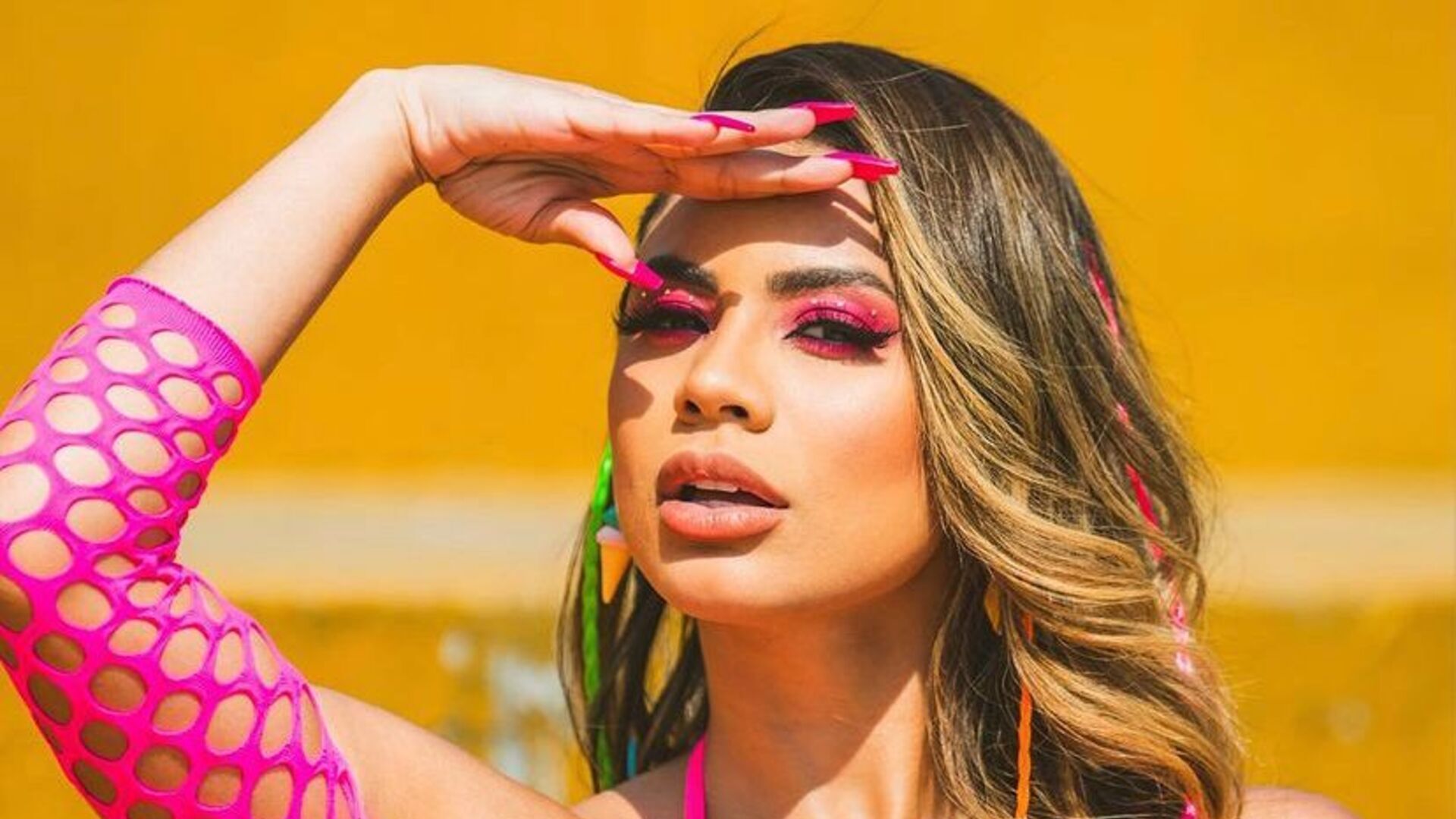 Lexa rebate críticas a sua nova música nas redes sociais: “Massacrada”