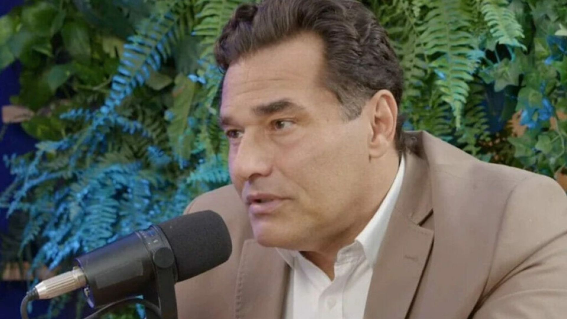 Luciano Szafir revela drama ao sentir coração parar: “Sangue fica gelado”