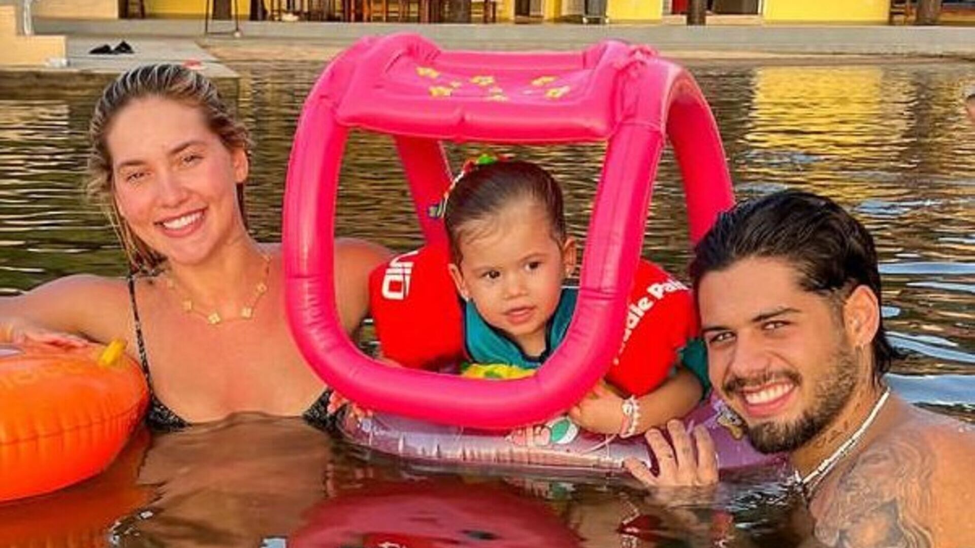 Filha mais velha de Virginia e Zé Felipe surpreende ao mostrar talento musical