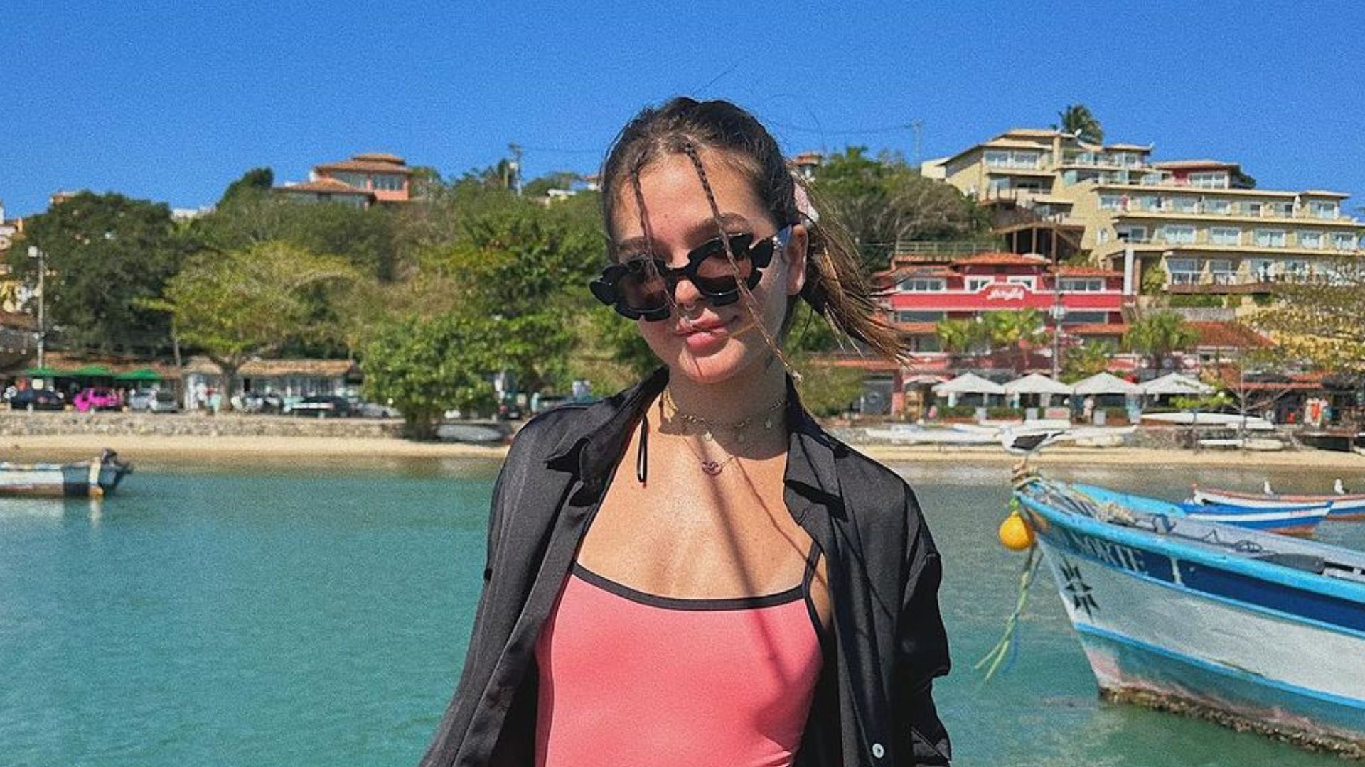 Mel Maia aproveita a vida de solteira com amigas em Búzios: “Maravilhosas”