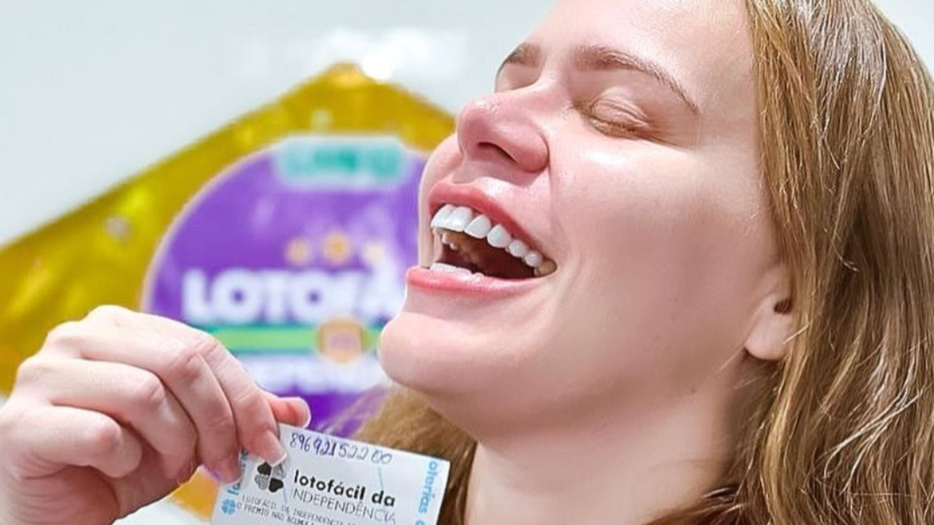 Como pode? Ex-BBB Paulinha Leite revela segredo para ganhar na loteria 58 vezes