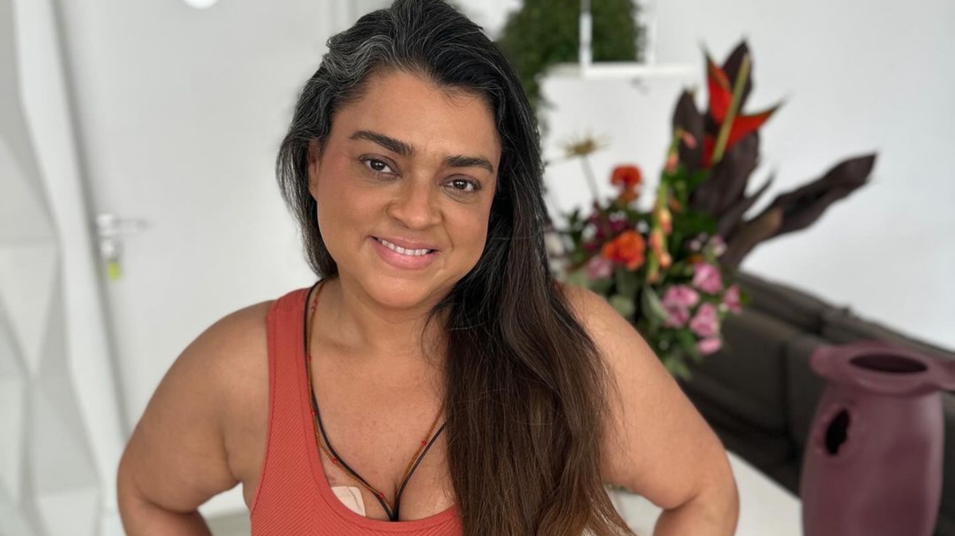 Preta Gil mostra rotina após retirada de tumor no intestino e recebe elogios de famosas: ‘Tá gata’