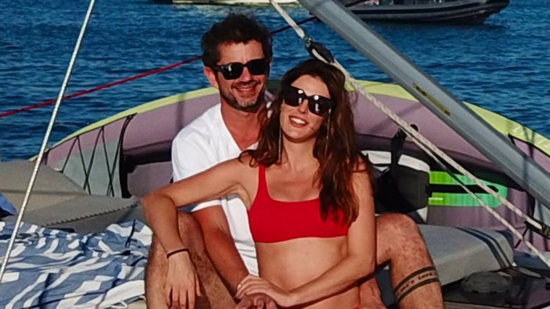 Rafa Brites curte passeio de barco com Felipe Andreoli em Ibiza