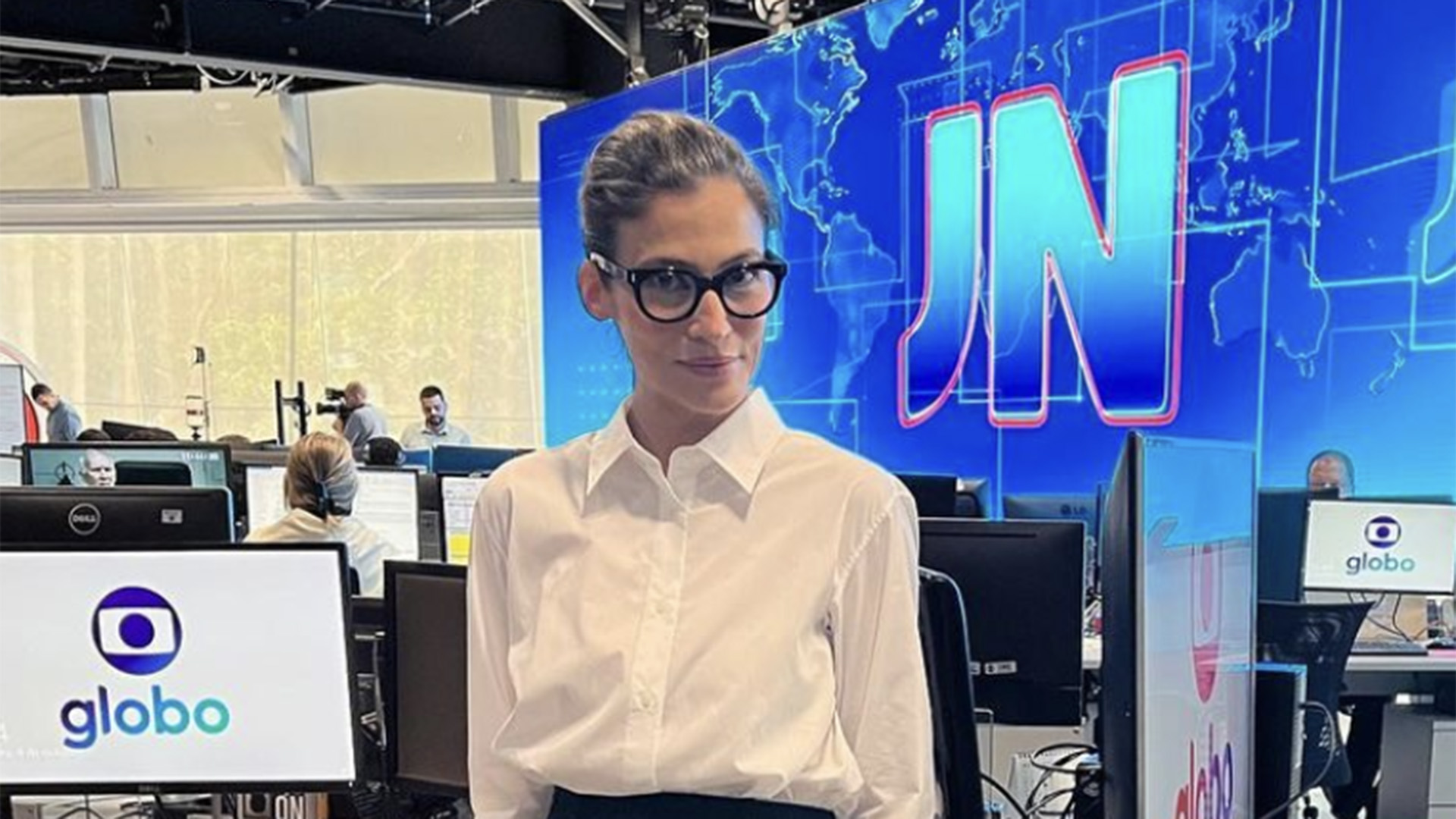 Renata Vasconcellos exibe embalagem fofa de sua marmita para o Jornal Nacional