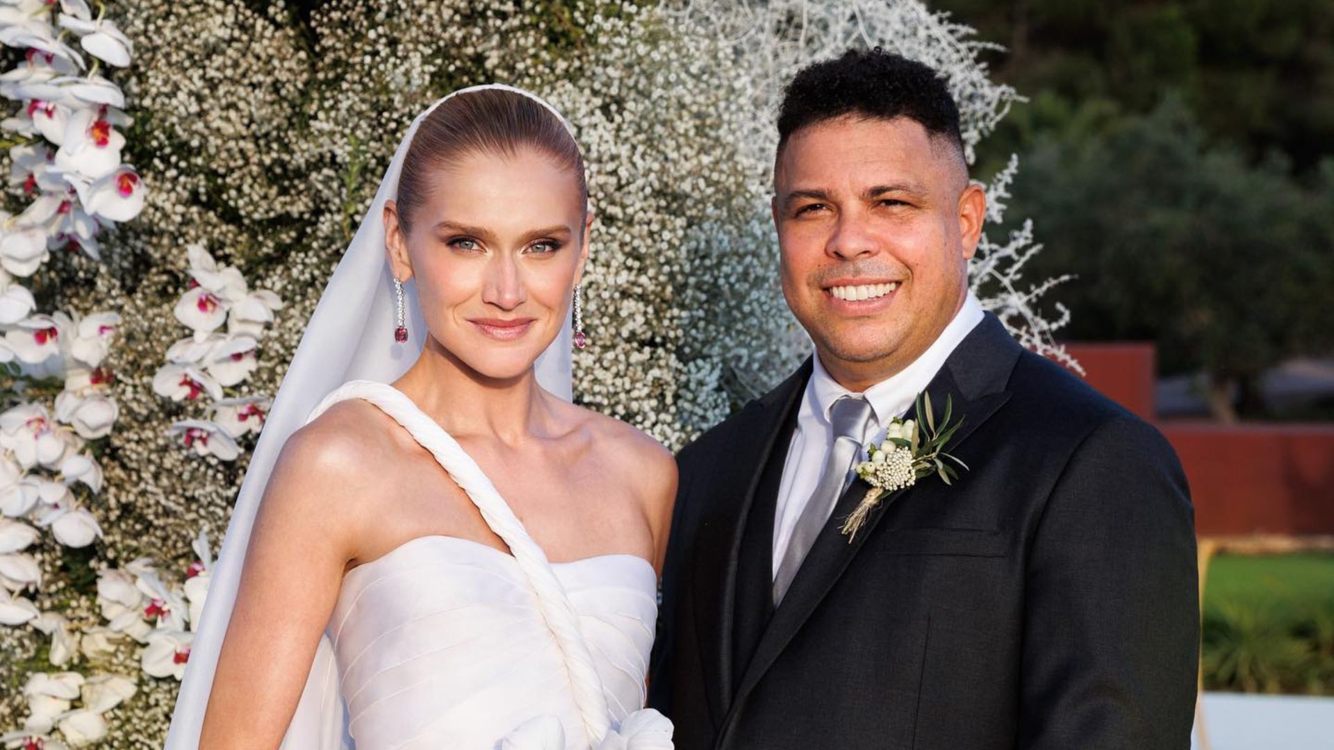 Ronaldo já esbanjou com festa de R$ 10 mil e teve casamento com penetras; relembre