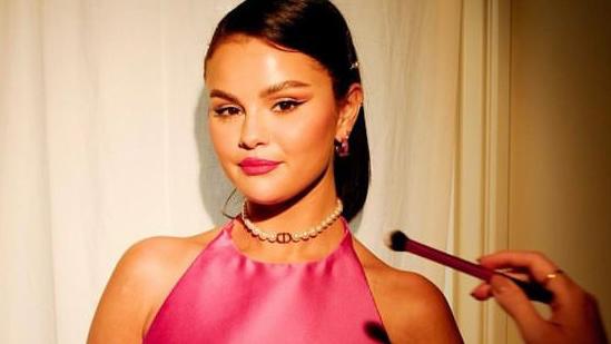 Selena Gomez abre o jogo e revela que vem ‘abraçando’ a vida após os 30 anos