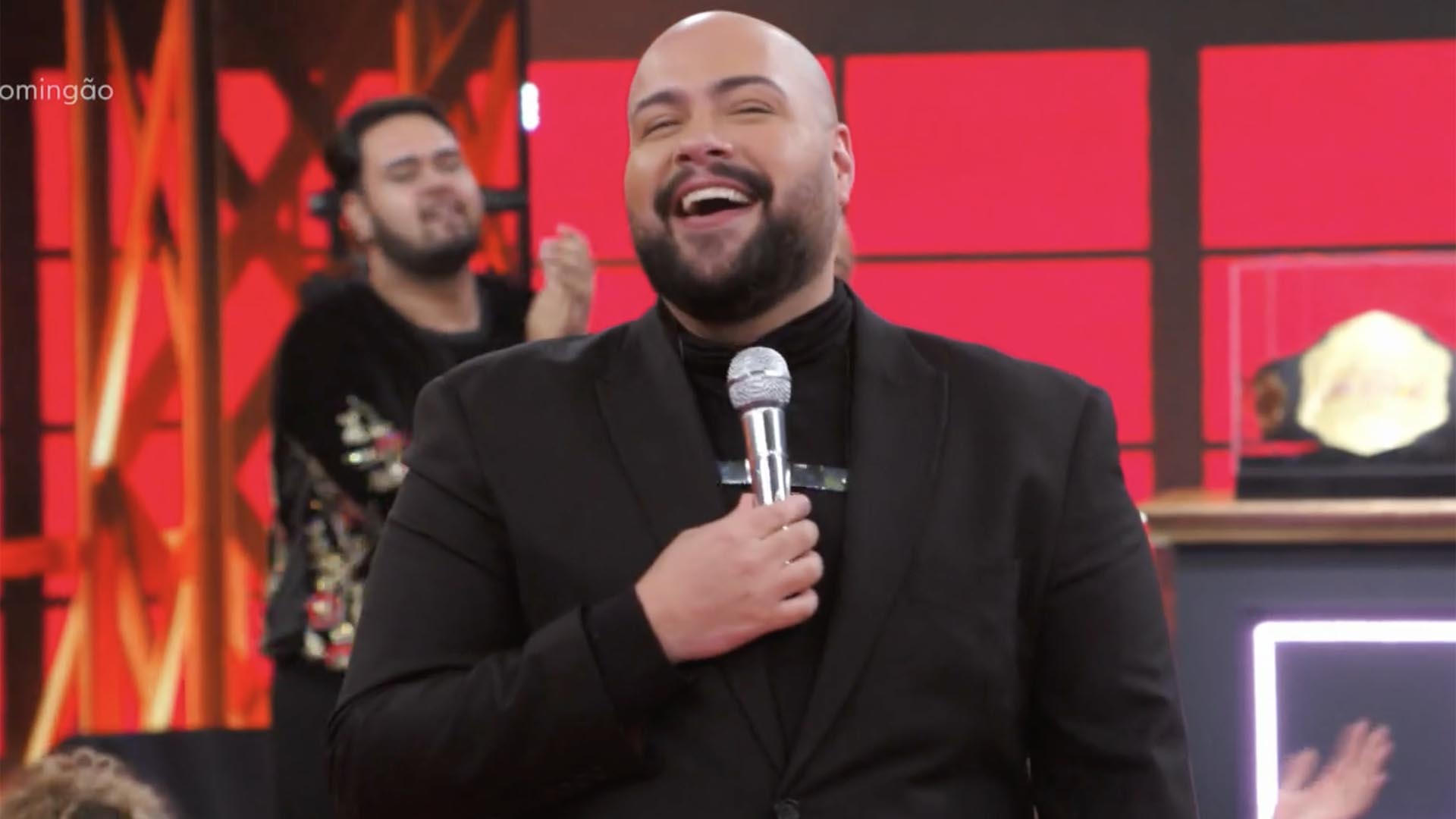 Tiago Abravanel surpreende ao imitar Silvio Santos na Globo