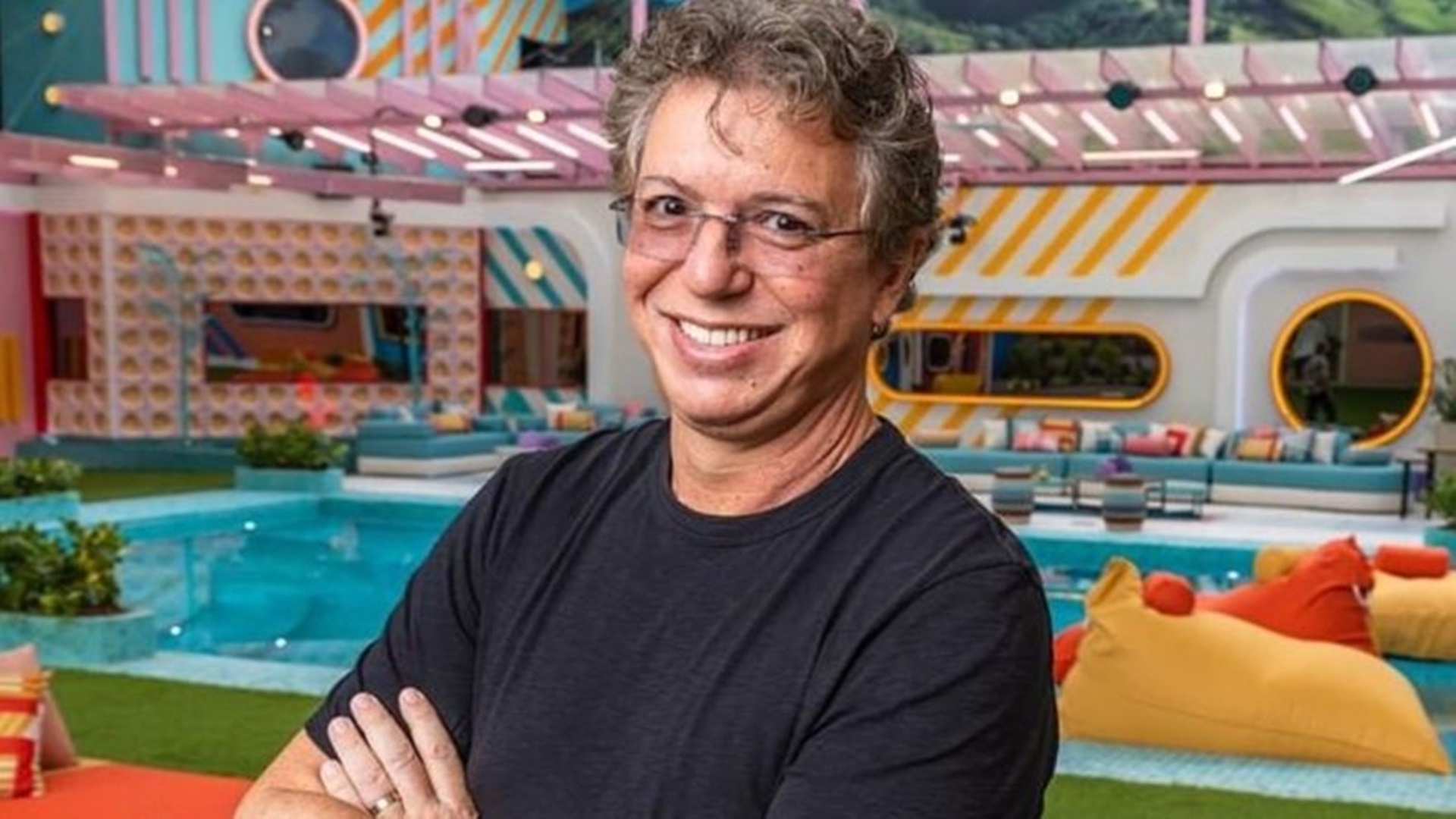 Boninho revela que BBB 24 contará com ajuda de hackers para barrar robôs: “É impossível”