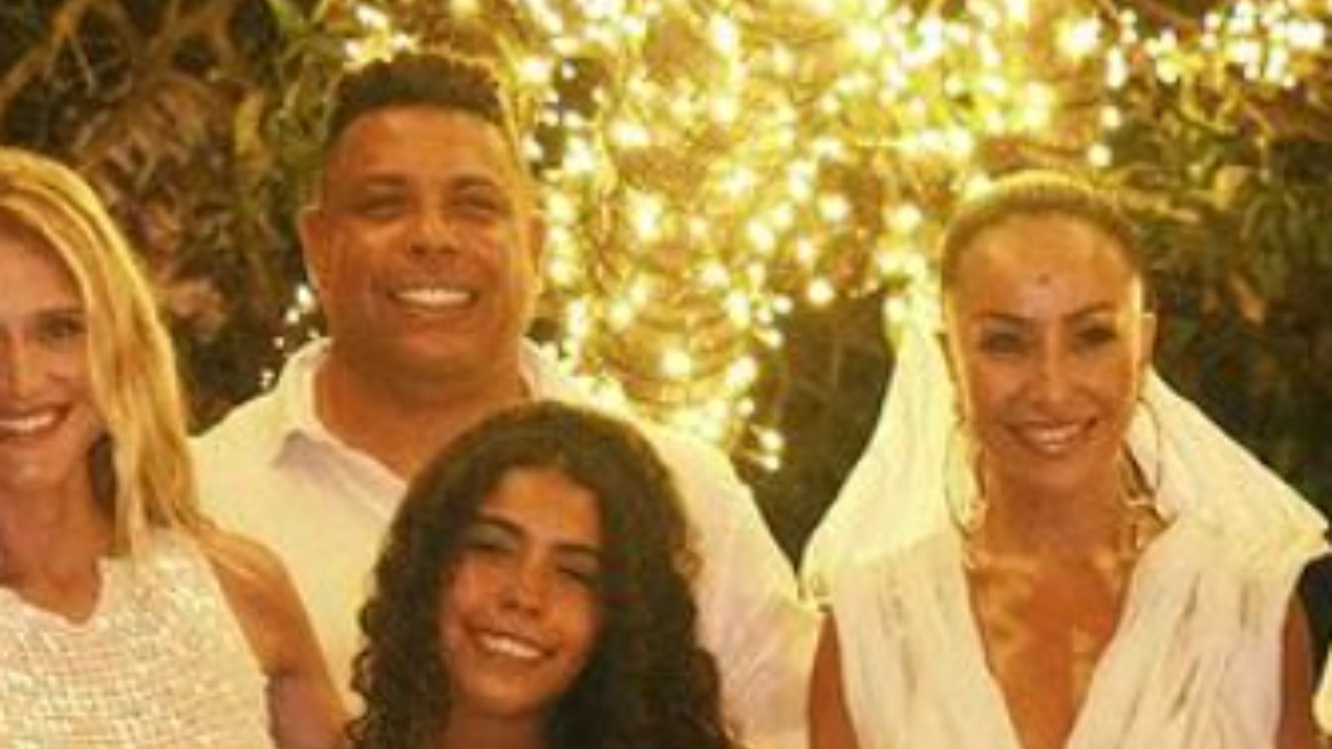 Amigos de verdade: Sabrina Sato e Ronaldo passam réveillon juntinhos