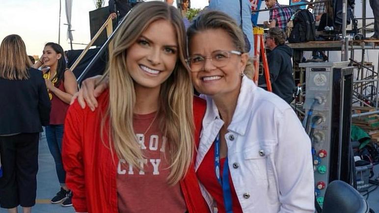 Ex-The Voice revela morte da mãe e faz alerta: ‘Não tenha vergonha’