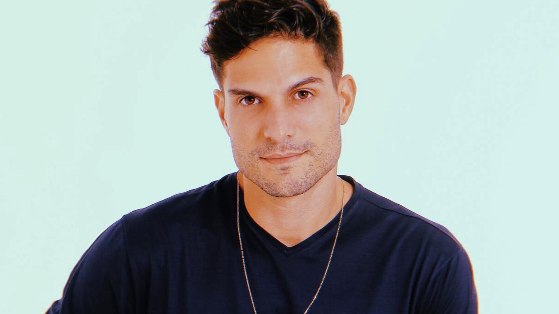André Martinelli recorda romance no BBB 13: ‘Parte do sucesso que tive’